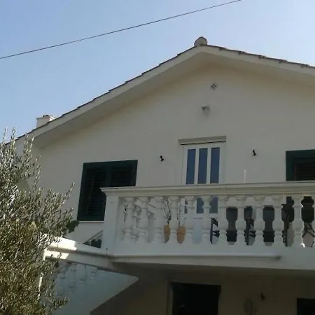 In Tribunj With Balcony, Air Conditioning, Wifi, Washing Machine 5040-1