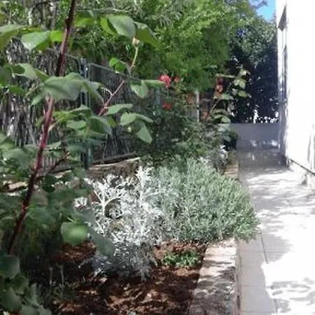 Appartement In Tribunj With Balcony, Air Conditioning, Wifi, Washing Machine 5040-1