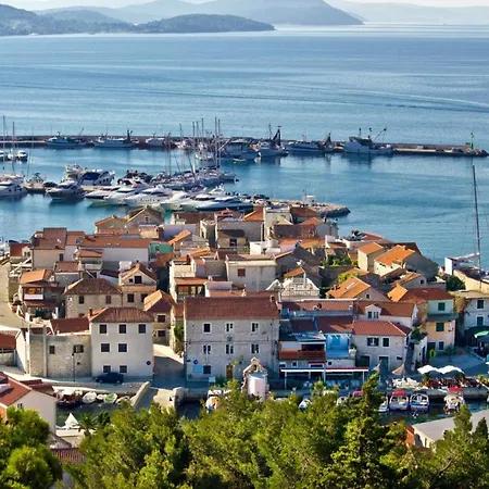 Appartement In Tribunj With Balcony, Air Conditioning, Wifi, Washing Machine 5040-1